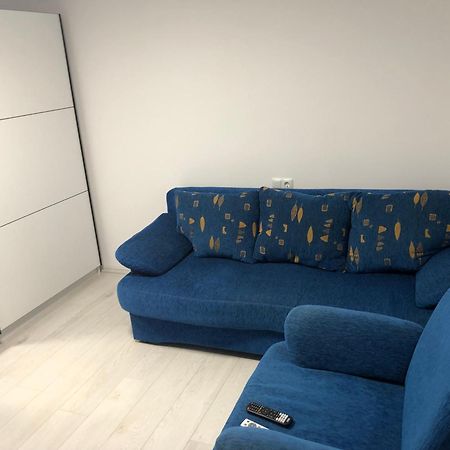 Casa Dan Apartment Бузау Екстериор снимка